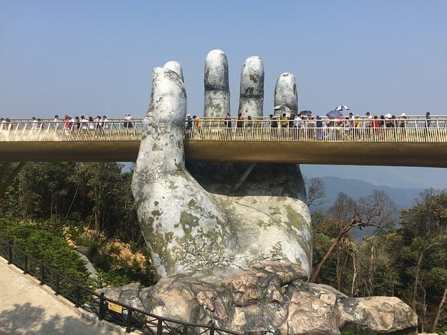 Wisata Vietnam